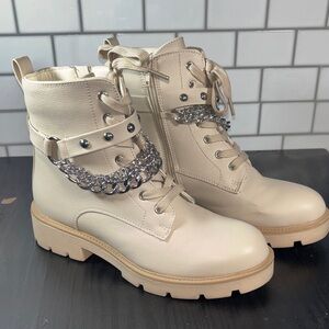 XOXO Cream Combat Boots with Silver Chain